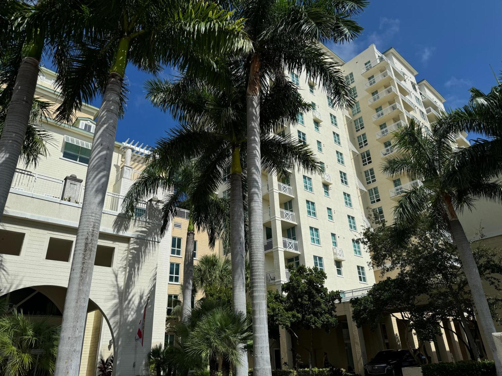 Luxury Suite Oasis Бойнтон-Бич Экстерьер фото