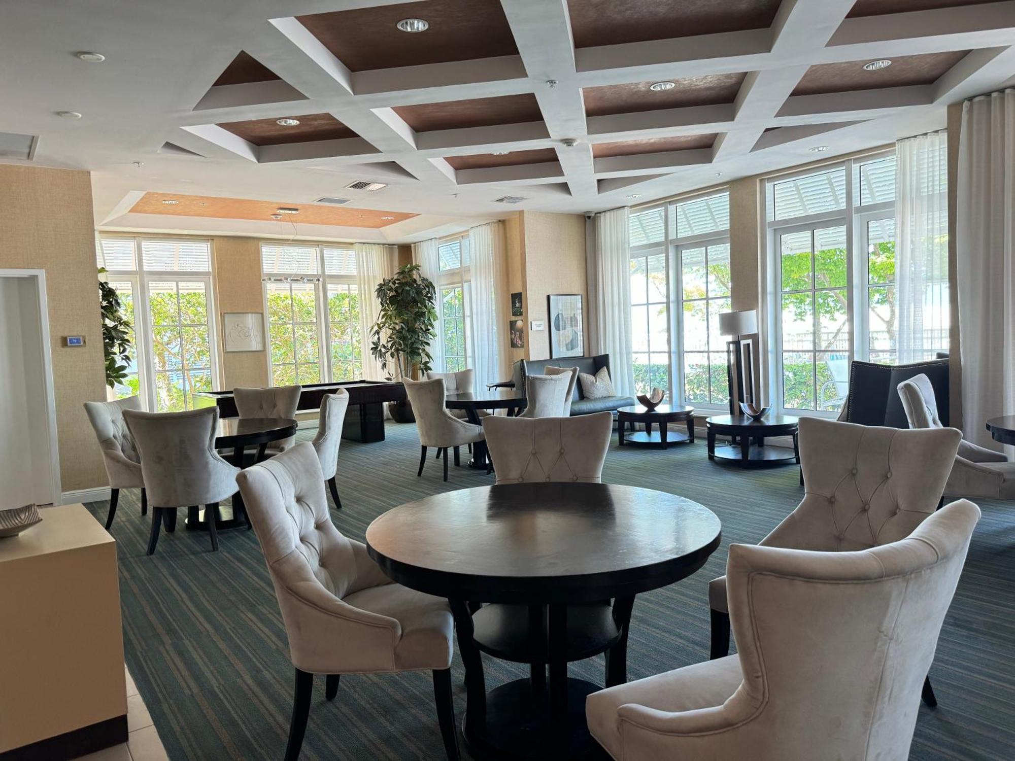 Luxury Suite Oasis Бойнтон-Бич Экстерьер фото